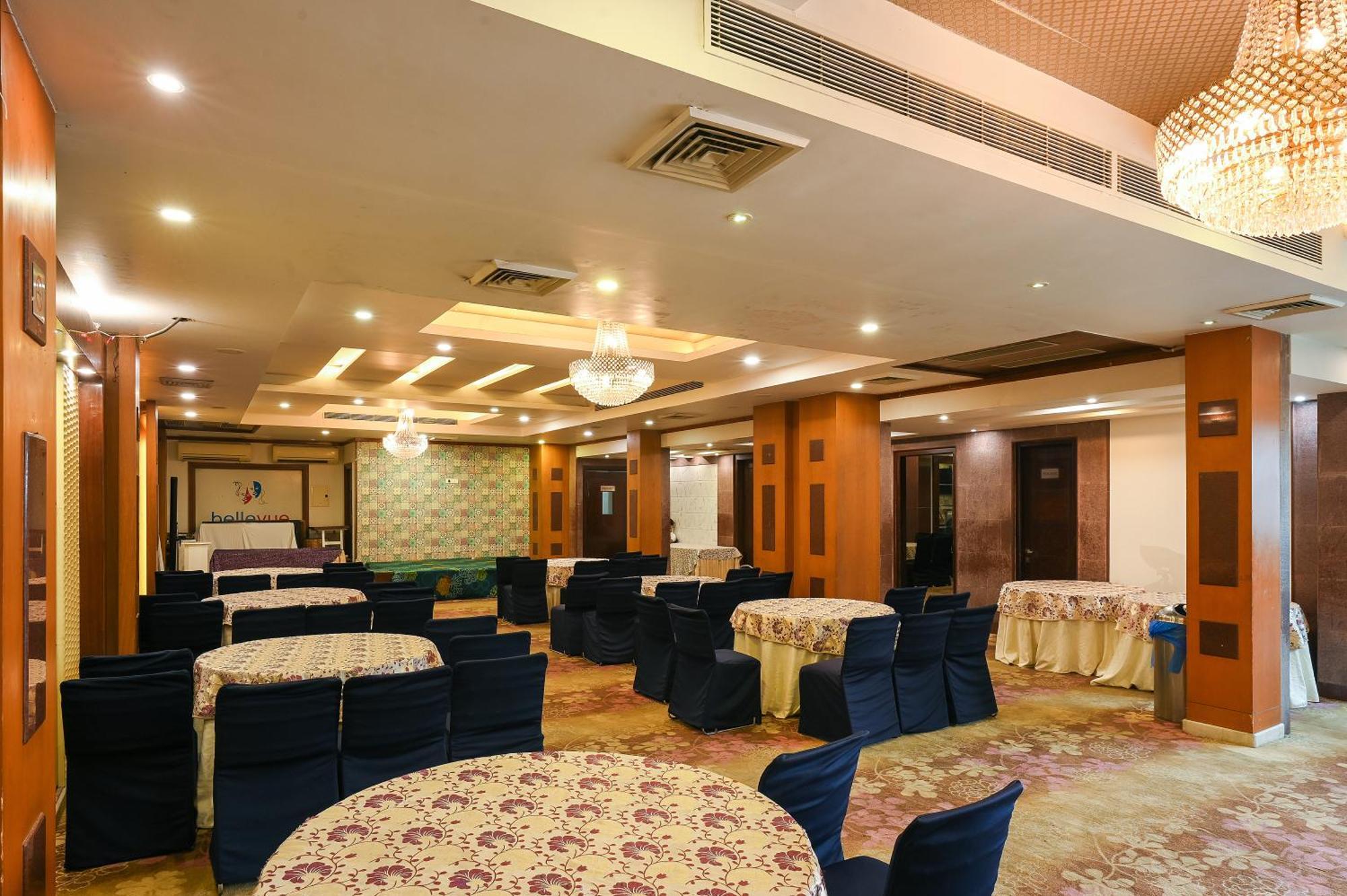 Hotel Leela Grande Karnāl Екстериор снимка