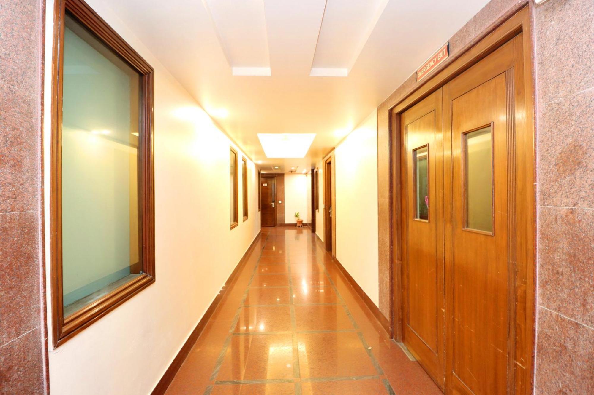 Hotel Leela Grande Karnāl Екстериор снимка